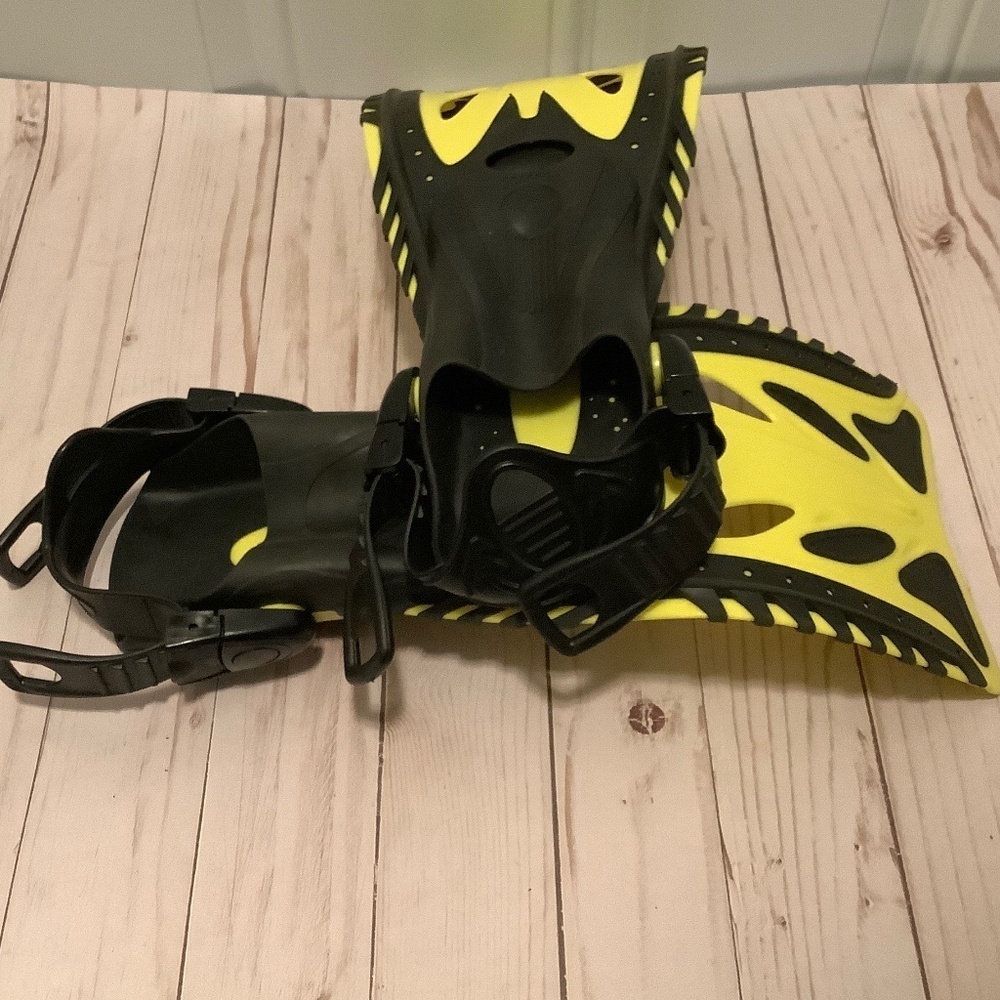 Scuba Fins - Picture 6 of 10